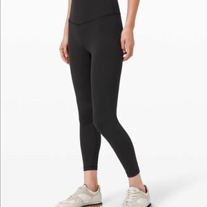 Lululemon wunder train 25” size 4